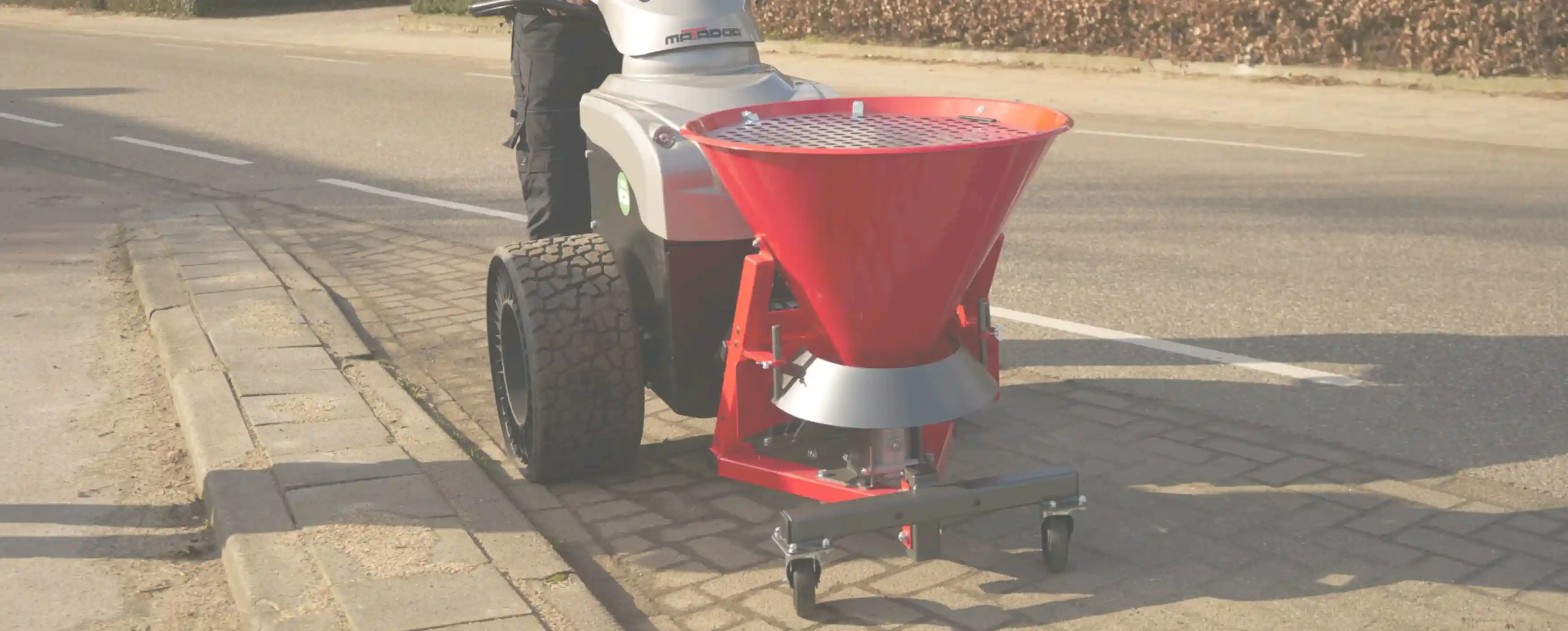 70L Spreader